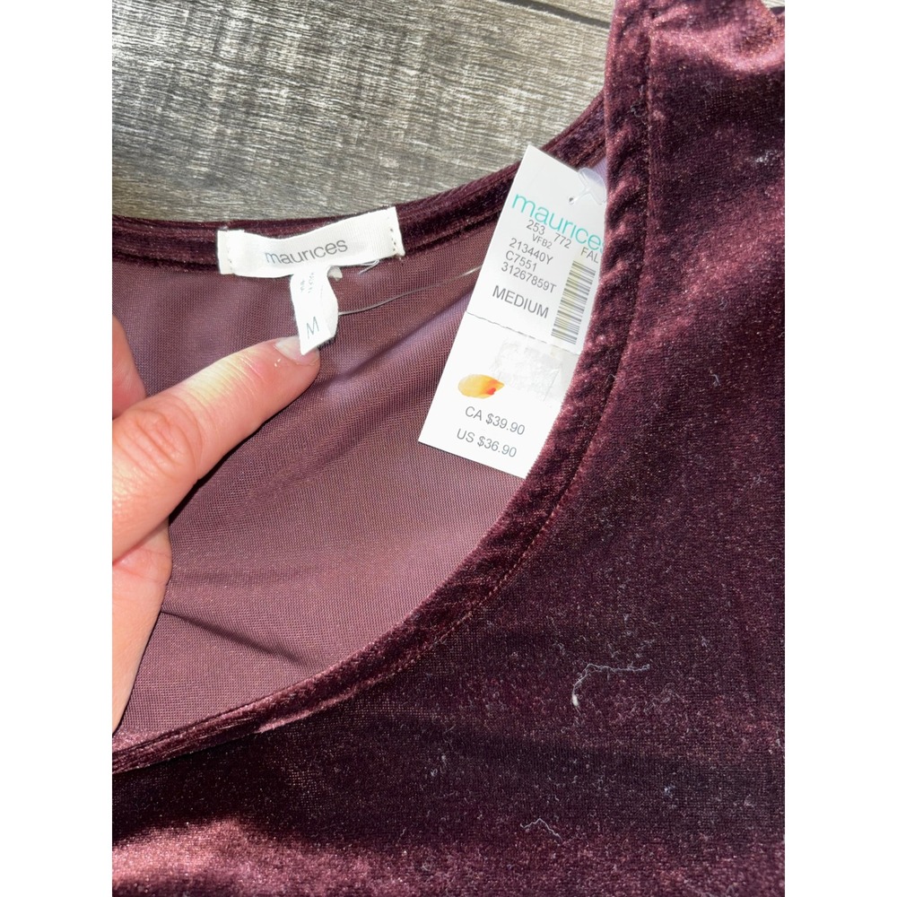 Maurices Womens Burgundy Velvet Puff Sleeve Scoop Neck Top Medium NWT - Picture 2 of 4